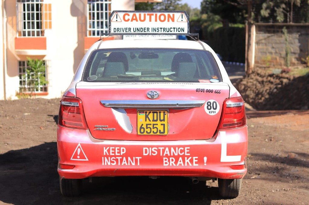 Driving certificate training at IAT